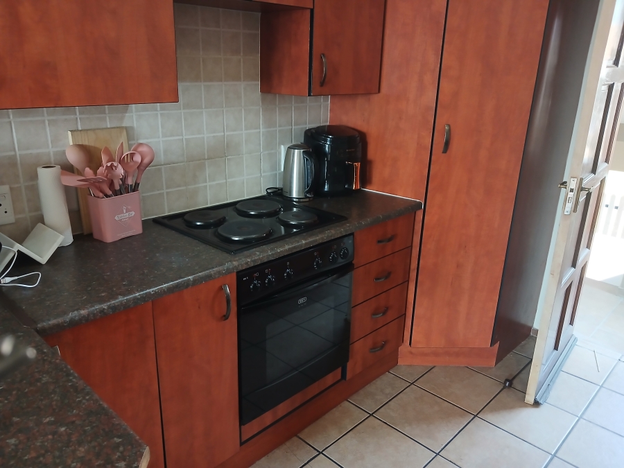 To Let 2 Bedroom Property for Rent in Reyno Ridge Mpumalanga