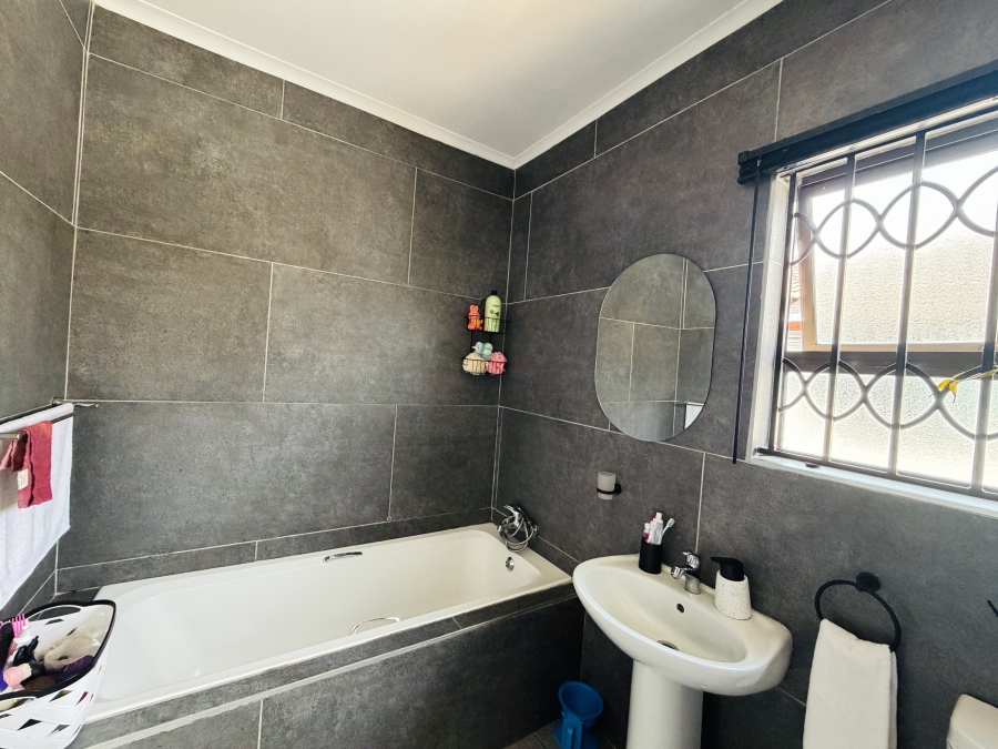 3 Bedroom Property for Sale in Nazareth Mpumalanga