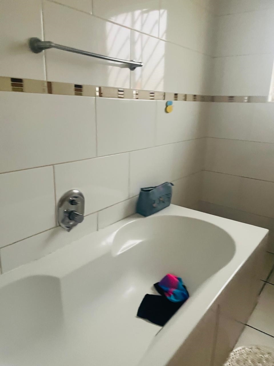 3 Bedroom Property for Sale in Tasbet Park Mpumalanga