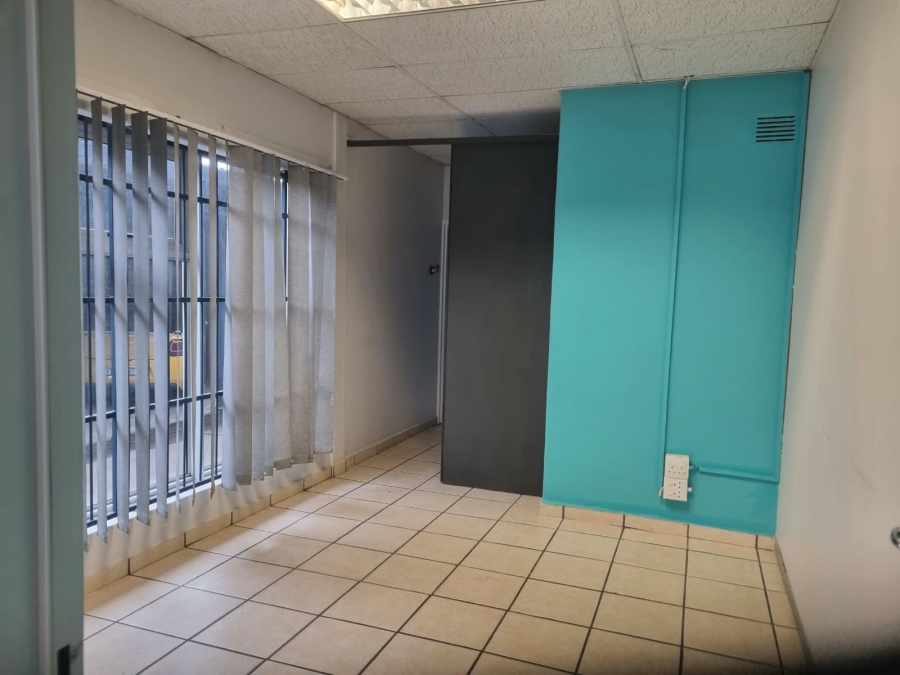 To Let Commercial Property for Rent in Vintonia Mpumalanga