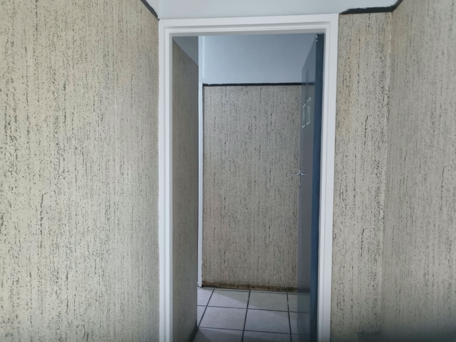 To Let Commercial Property for Rent in Vintonia Mpumalanga