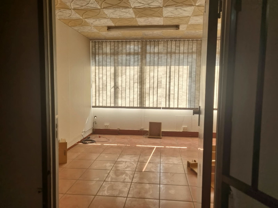 To Let Commercial Property for Rent in Nelspruit Mpumalanga