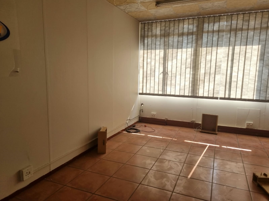 To Let Commercial Property for Rent in Nelspruit Mpumalanga