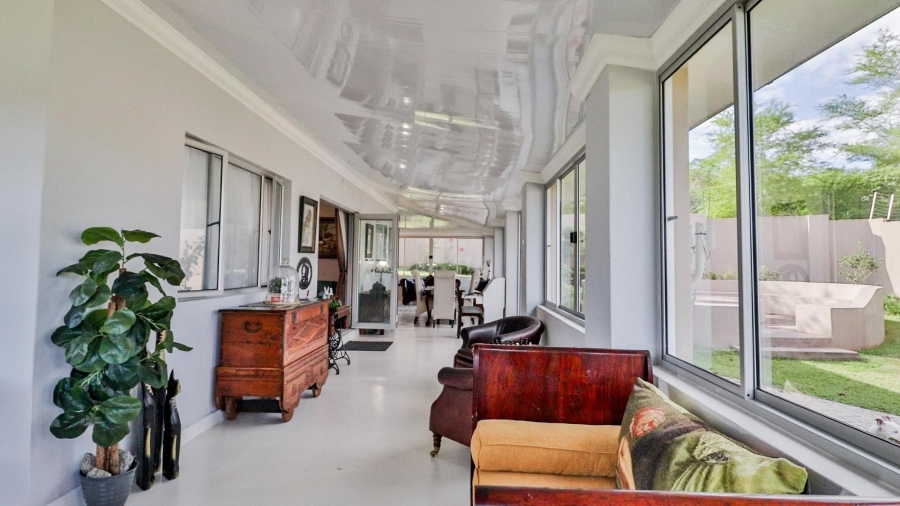 5 Bedroom Property for Sale in White River Mpumalanga