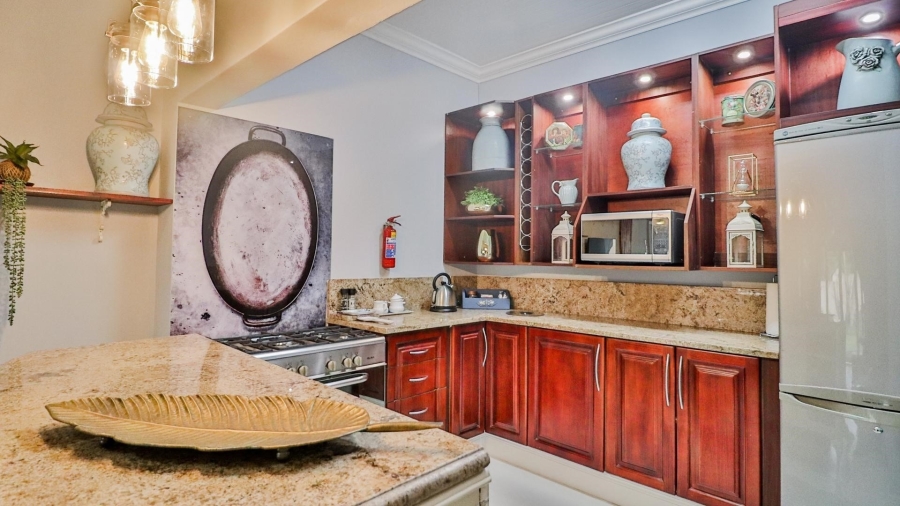5 Bedroom Property for Sale in White River Mpumalanga