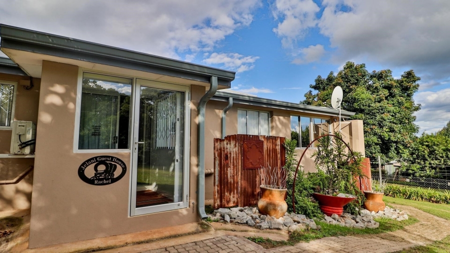 5 Bedroom Property for Sale in White River Mpumalanga