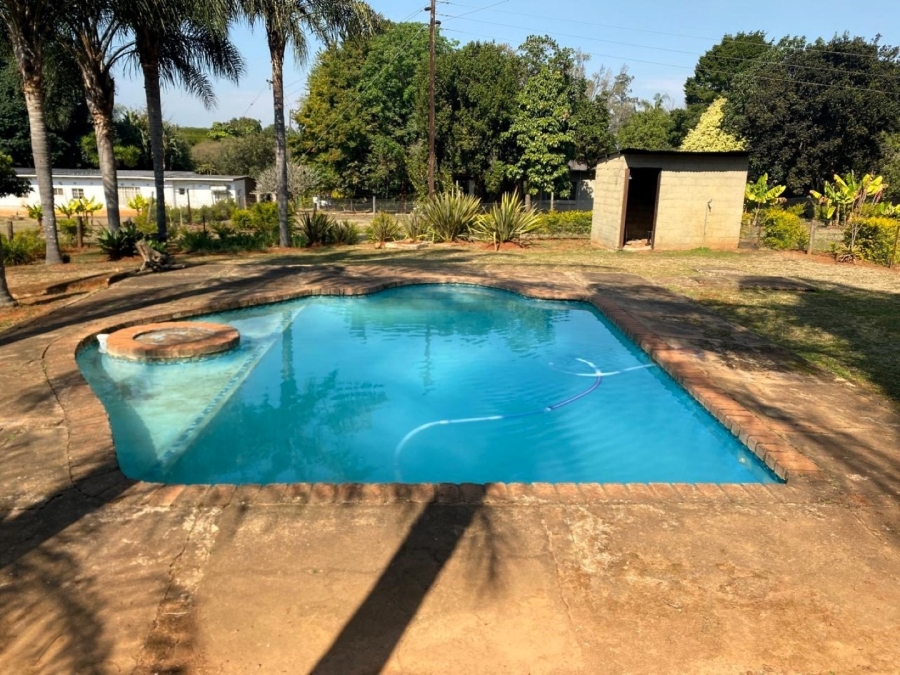 4 Bedroom Property for Sale in White River Estates Mpumalanga
