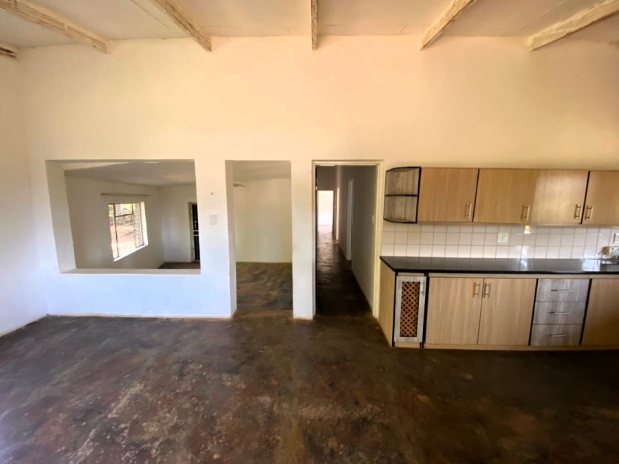 4 Bedroom Property for Sale in White River Estates Mpumalanga
