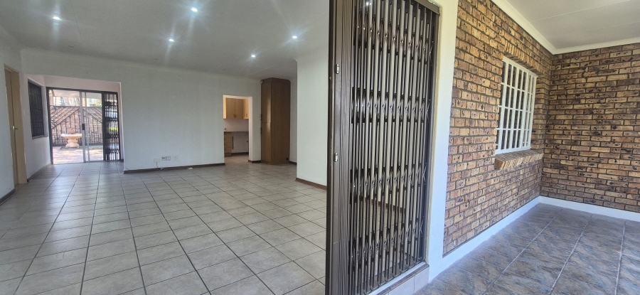3 Bedroom Property for Sale in West Acres Ext 6 Mpumalanga
