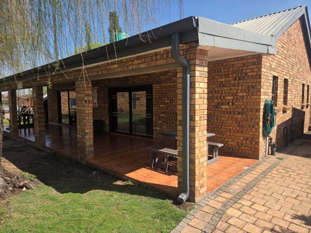 Commercial Property for Sale in Jackaroo A H Mpumalanga
