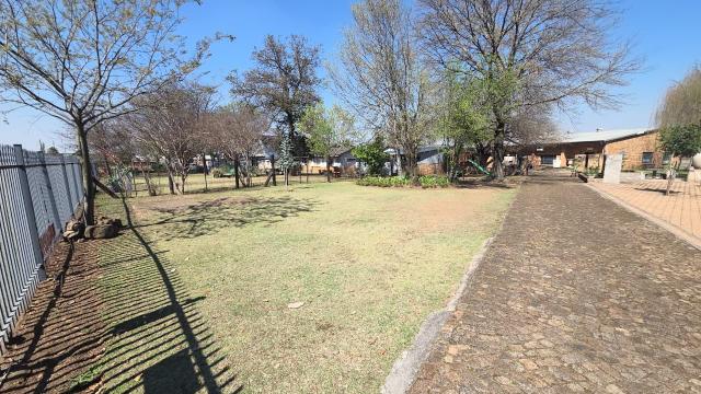 Commercial Property for Sale in Jackaroo A H Mpumalanga