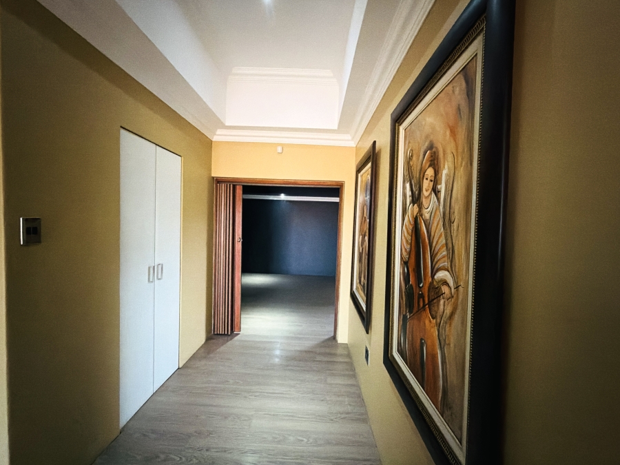 To Let 7 Bedroom Property for Rent in Aerorand Mpumalanga