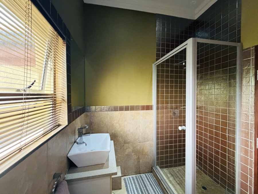 To Let 7 Bedroom Property for Rent in Aerorand Mpumalanga