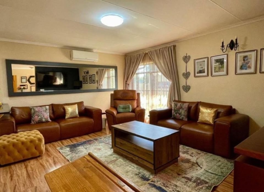 3 Bedroom Property for Sale in Suidheuwel Mpumalanga
