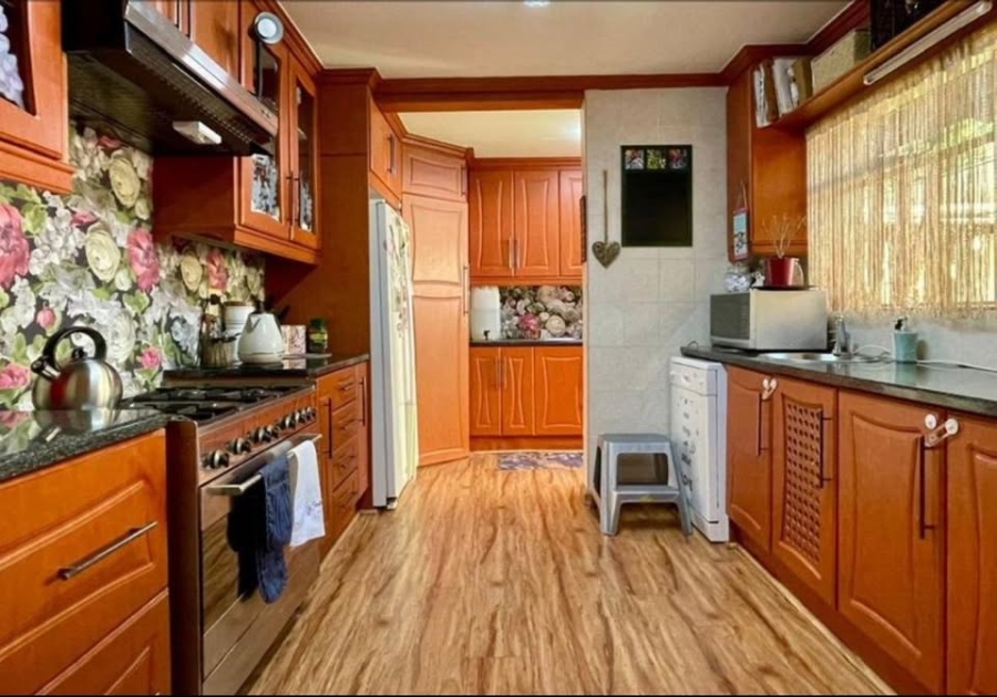 3 Bedroom Property for Sale in Suidheuwel Mpumalanga