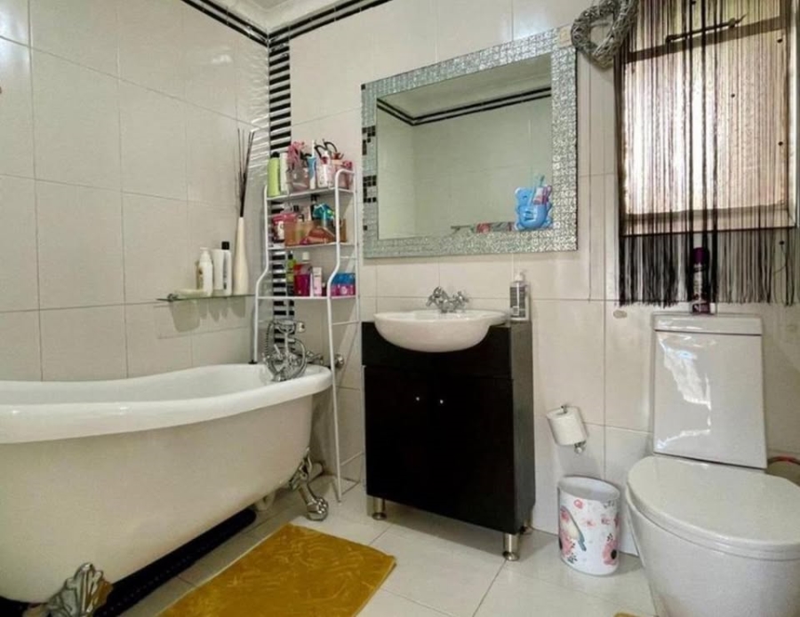 3 Bedroom Property for Sale in Suidheuwel Mpumalanga