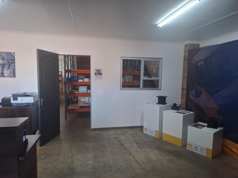 To Let Commercial Property for Rent in SAE Business Park Mpumalanga