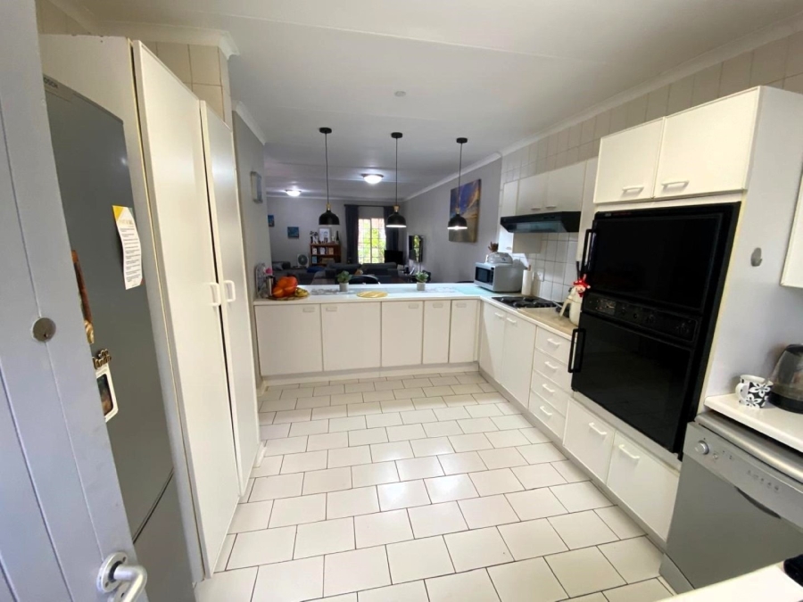 2 Bedroom Property for Sale in White River Ext 9 Mpumalanga