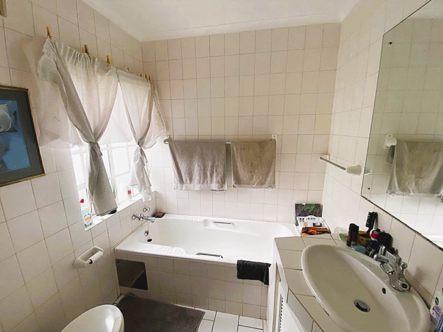 2 Bedroom Property for Sale in White River Ext 9 Mpumalanga