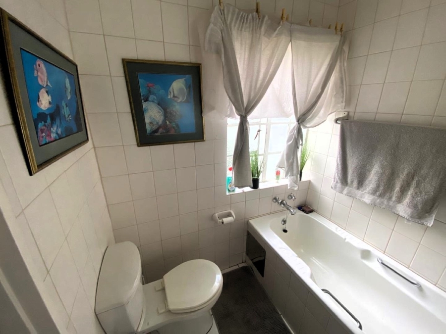 2 Bedroom Property for Sale in White River Ext 9 Mpumalanga