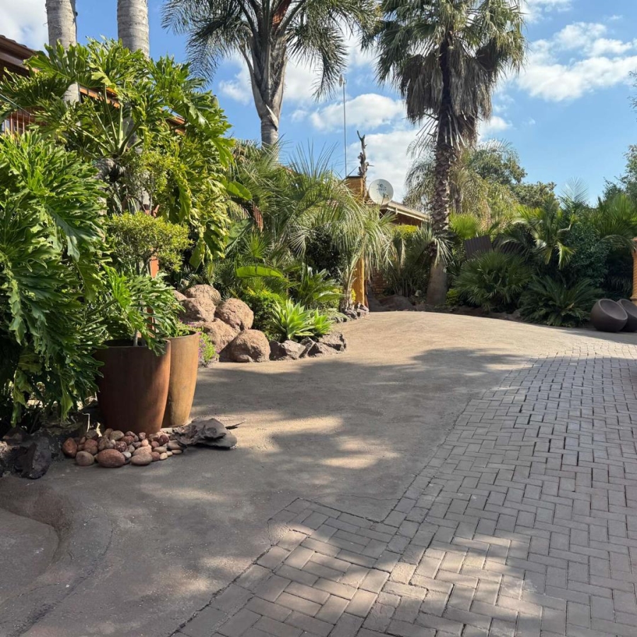 5 Bedroom Property for Sale in Die Heuwel Mpumalanga