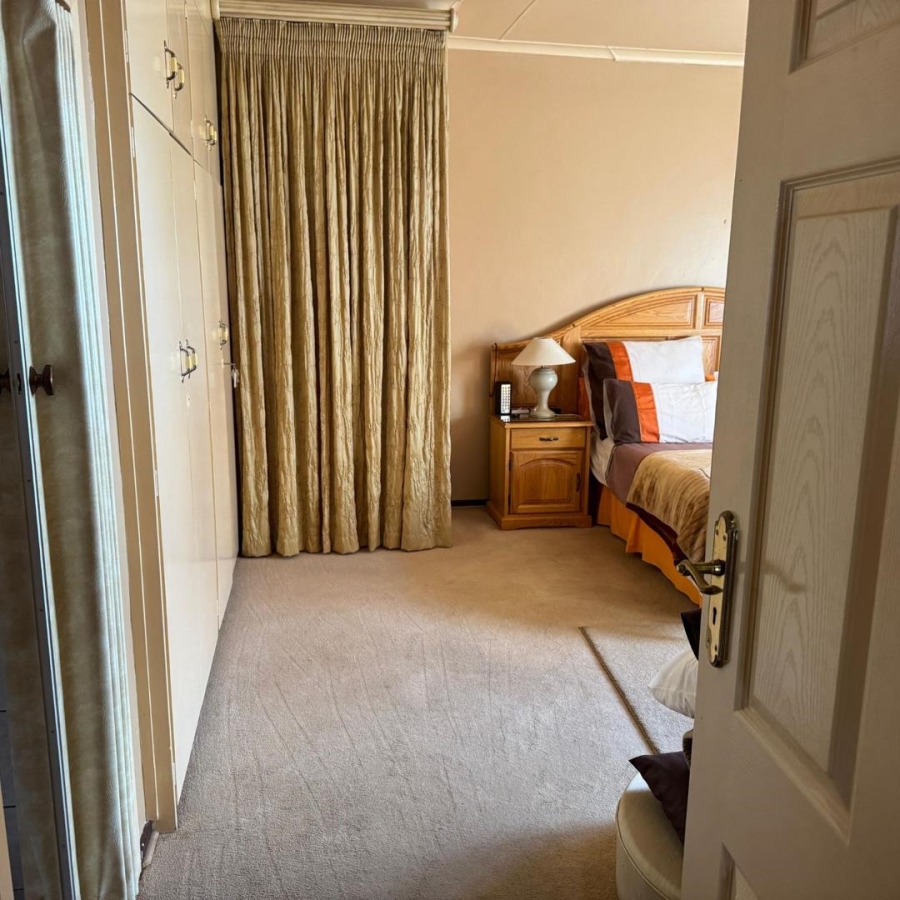 5 Bedroom Property for Sale in Die Heuwel Mpumalanga