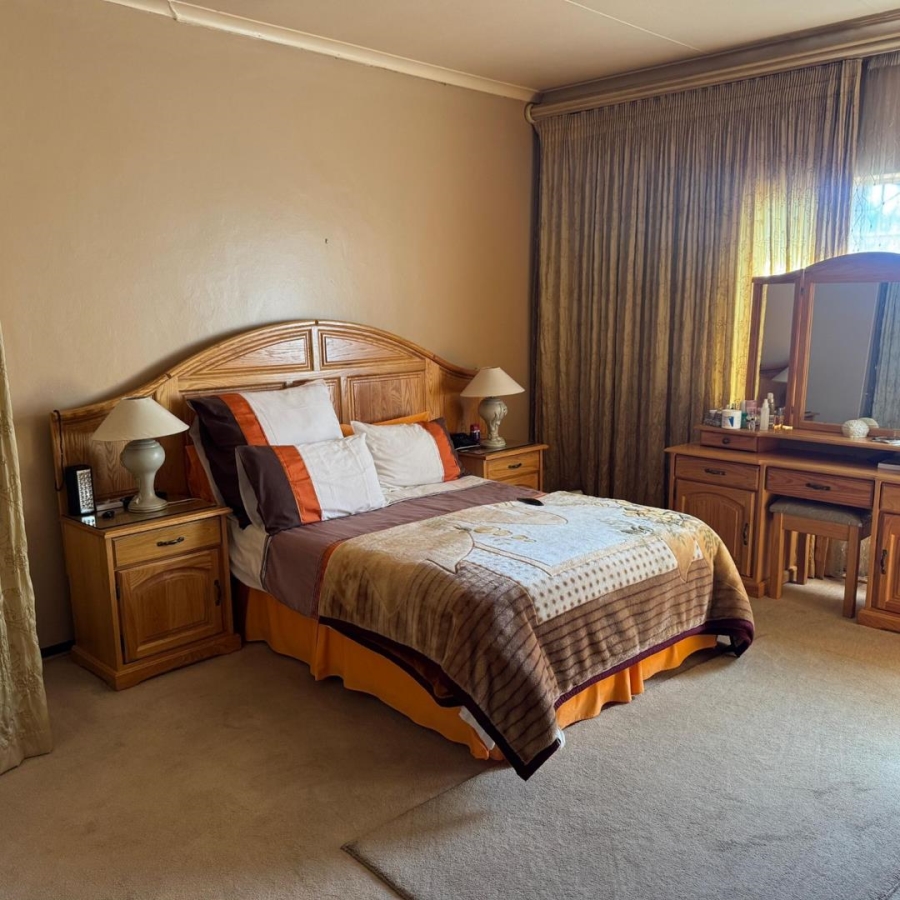 5 Bedroom Property for Sale in Die Heuwel Mpumalanga