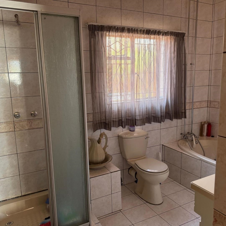 5 Bedroom Property for Sale in Die Heuwel Mpumalanga