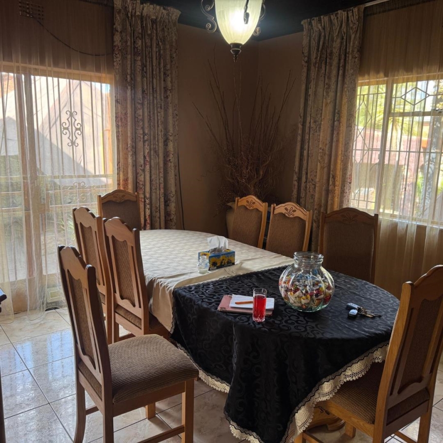 5 Bedroom Property for Sale in Die Heuwel Mpumalanga