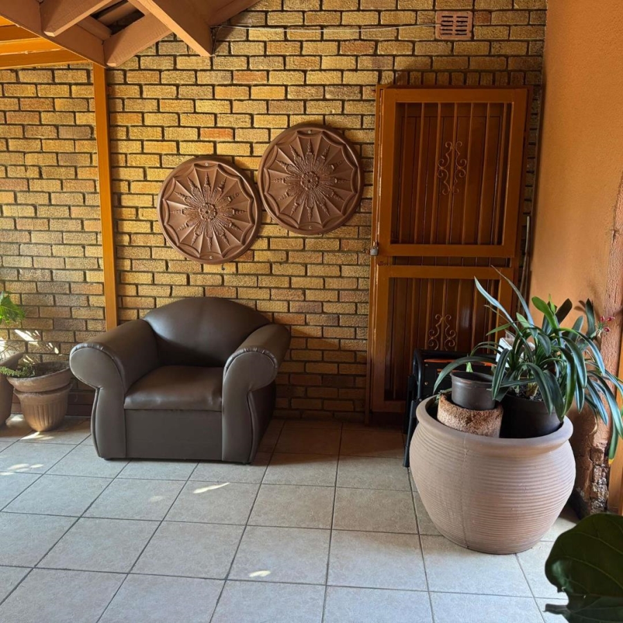 5 Bedroom Property for Sale in Die Heuwel Mpumalanga