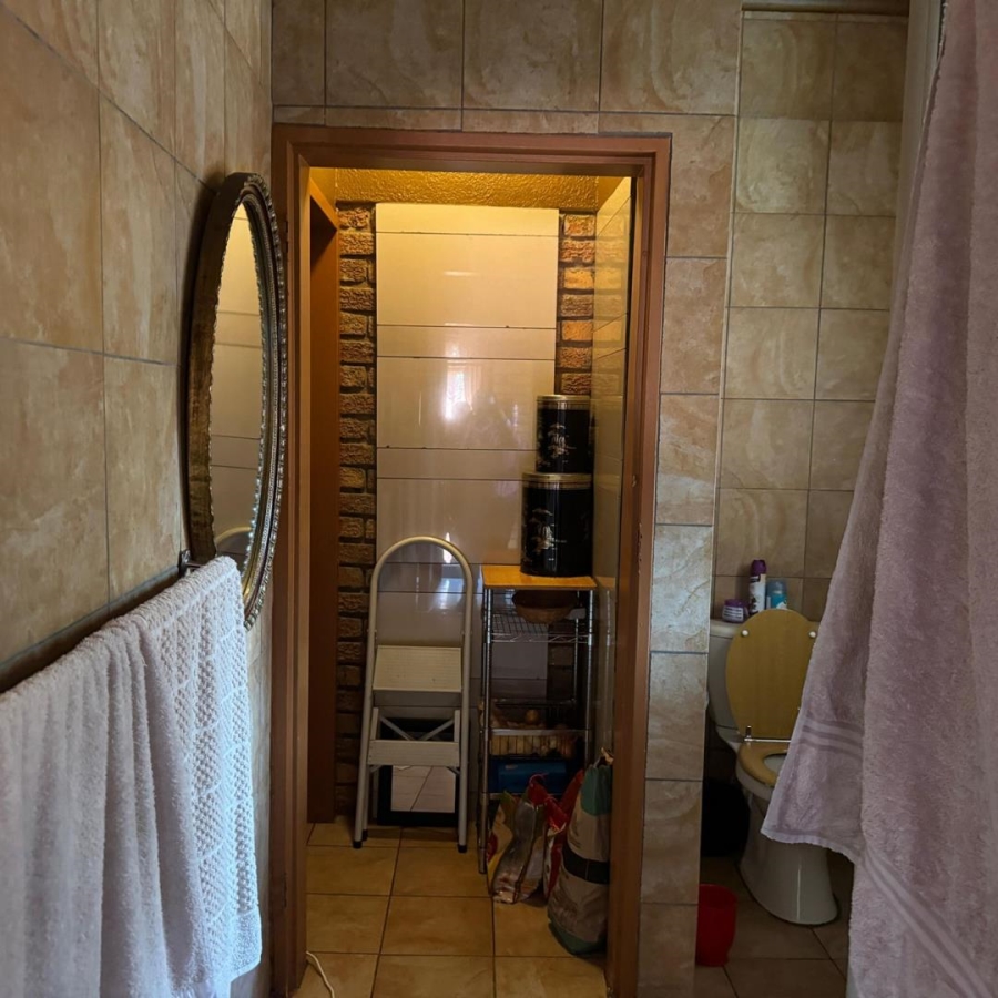 5 Bedroom Property for Sale in Die Heuwel Mpumalanga