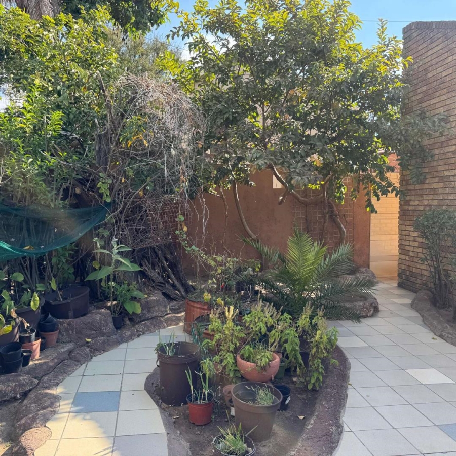 5 Bedroom Property for Sale in Die Heuwel Mpumalanga