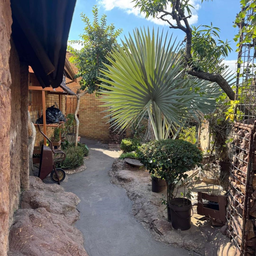 5 Bedroom Property for Sale in Die Heuwel Mpumalanga