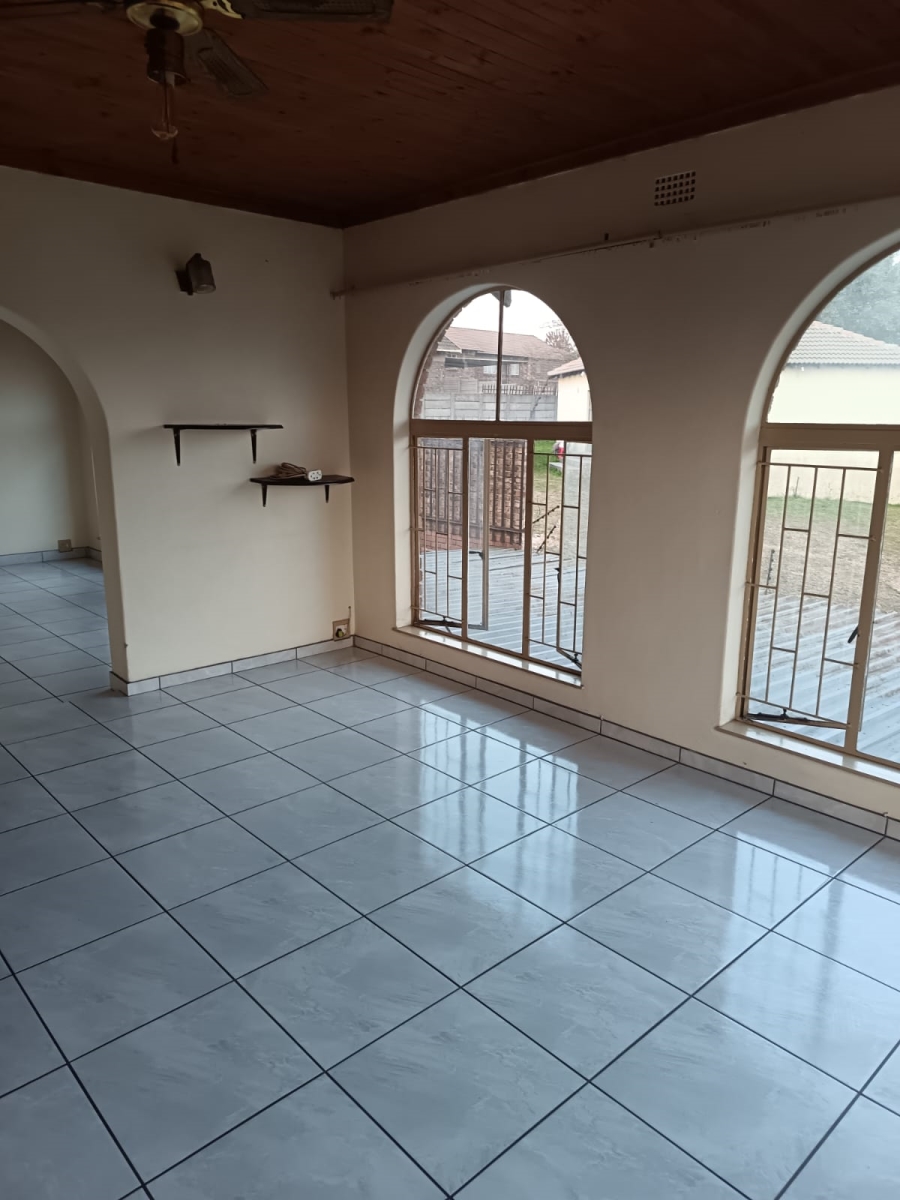 2 Bedroom Property for Sale in Duvha Park Ext 1 Mpumalanga