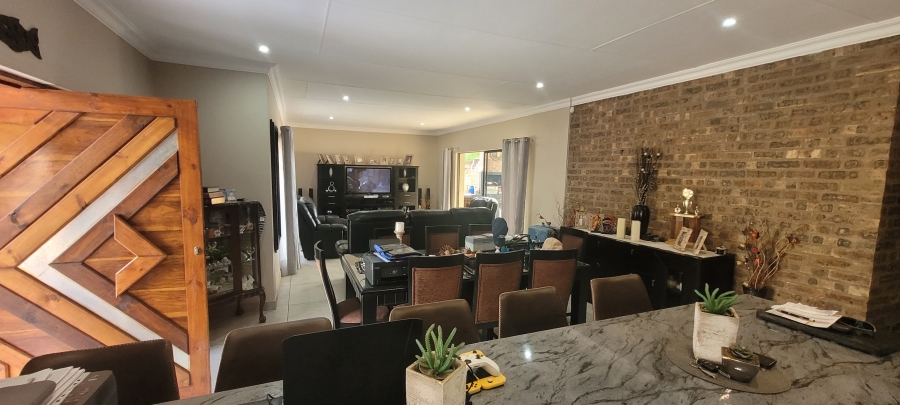 7 Bedroom Property for Sale in Groenkol Mpumalanga