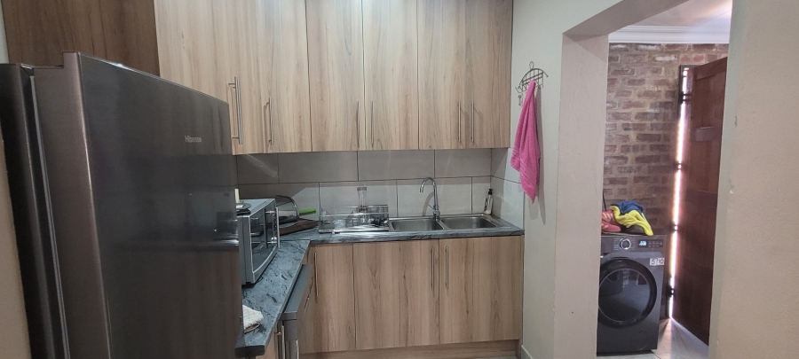 7 Bedroom Property for Sale in Groenkol Mpumalanga