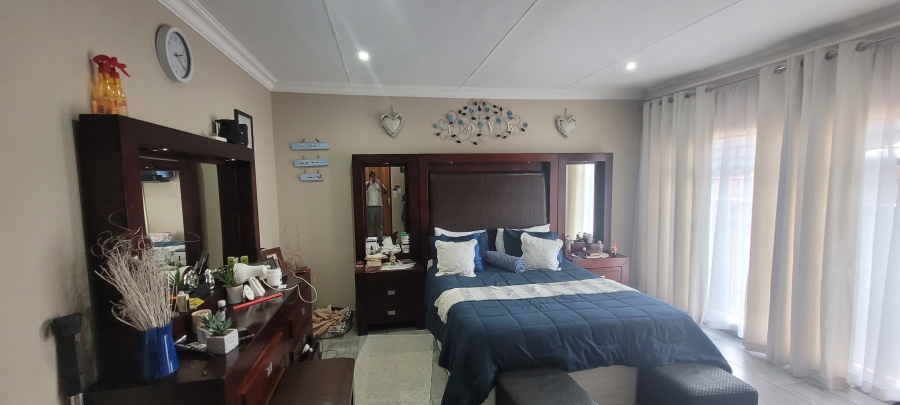 7 Bedroom Property for Sale in Groenkol Mpumalanga