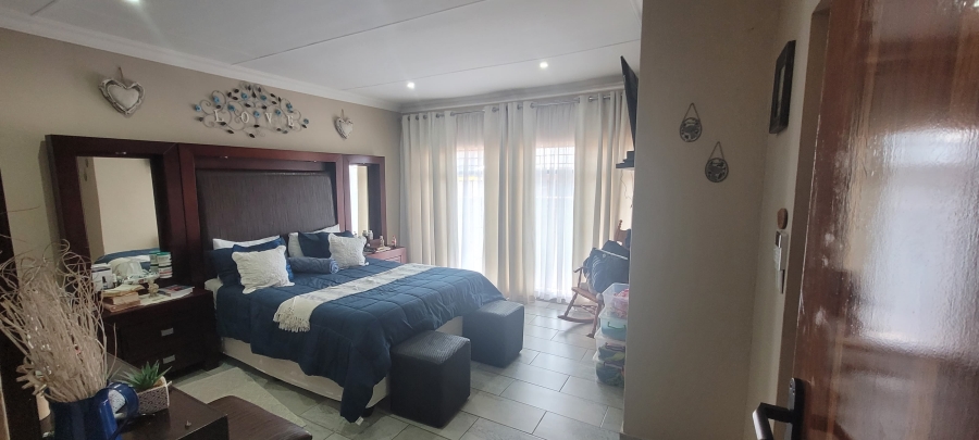 7 Bedroom Property for Sale in Groenkol Mpumalanga