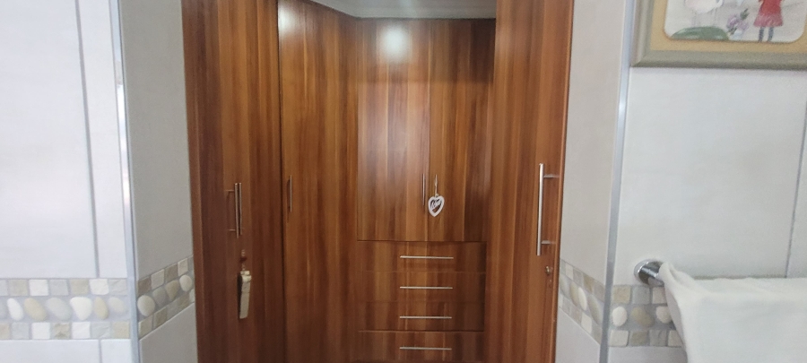 7 Bedroom Property for Sale in Groenkol Mpumalanga