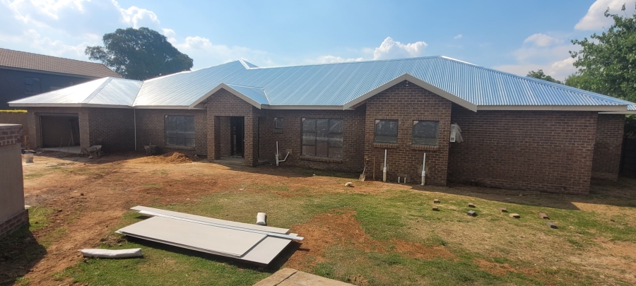 7 Bedroom Property for Sale in Groenkol Mpumalanga