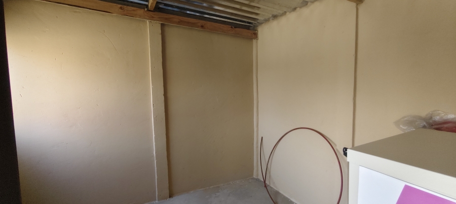 To Let 8 Bedroom Property for Rent in Kriel Mpumalanga