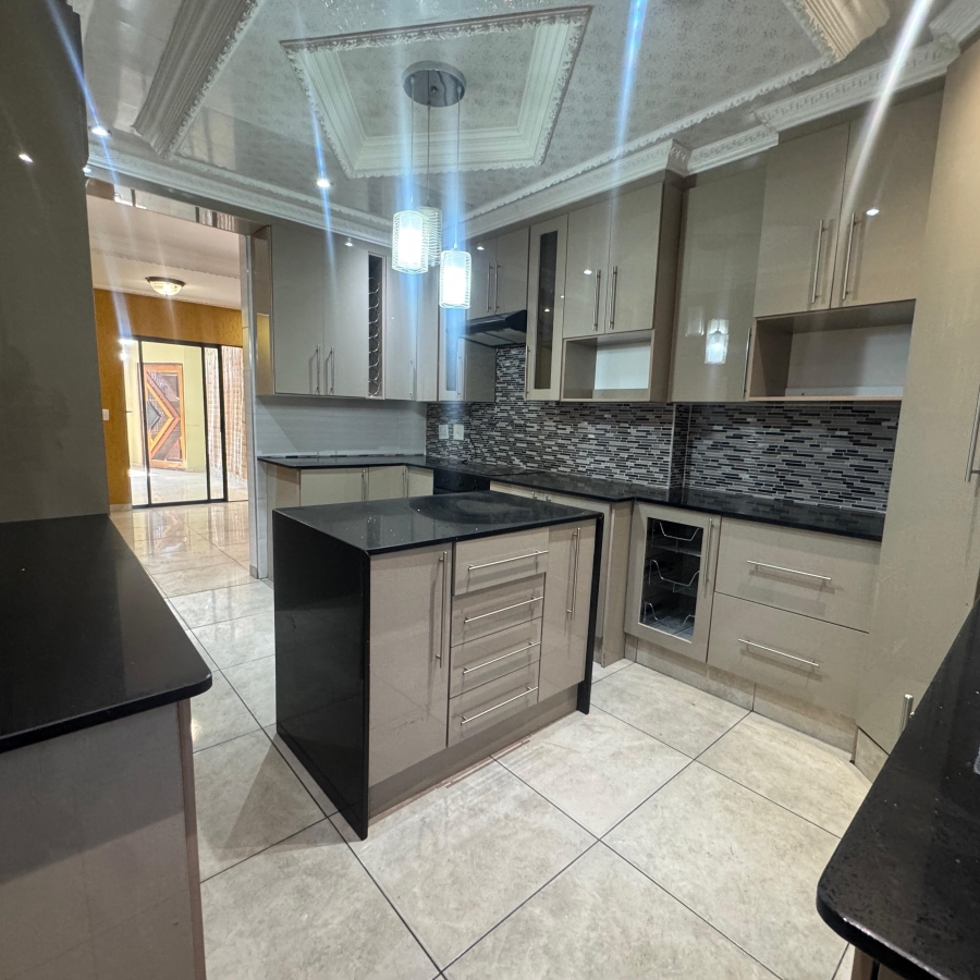 3 Bedroom Property for Sale in Duvha Park Mpumalanga
