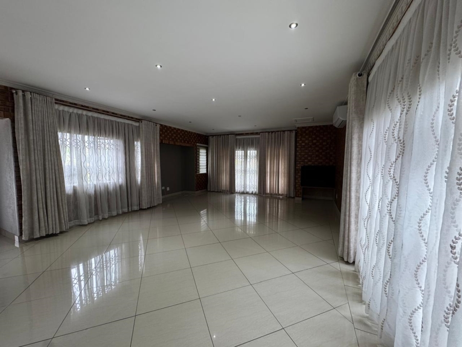 4 Bedroom Property for Sale in Riverside Park Mpumalanga