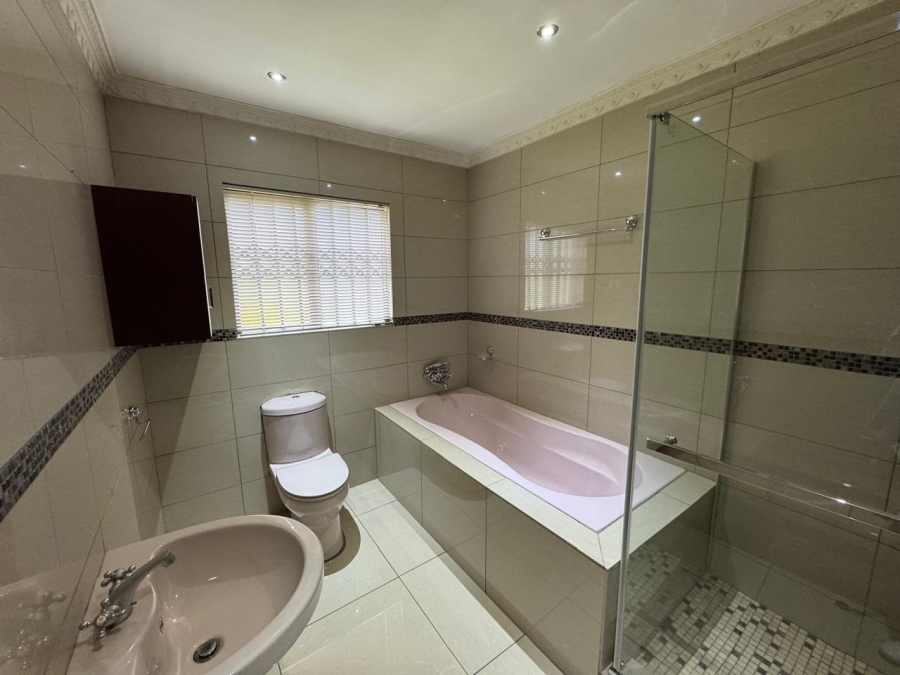 4 Bedroom Property for Sale in Riverside Park Mpumalanga