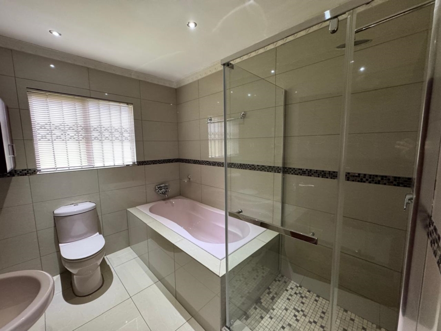 4 Bedroom Property for Sale in Riverside Park Mpumalanga