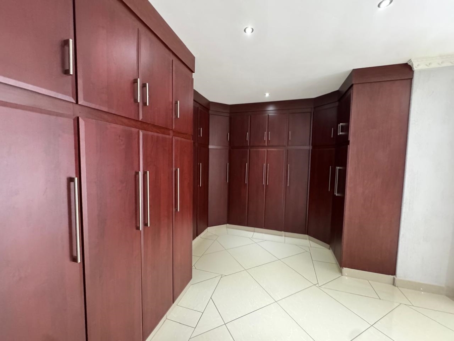 4 Bedroom Property for Sale in Riverside Park Mpumalanga