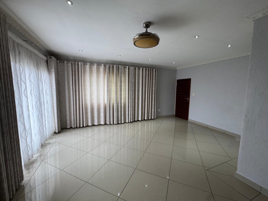4 Bedroom Property for Sale in Riverside Park Mpumalanga