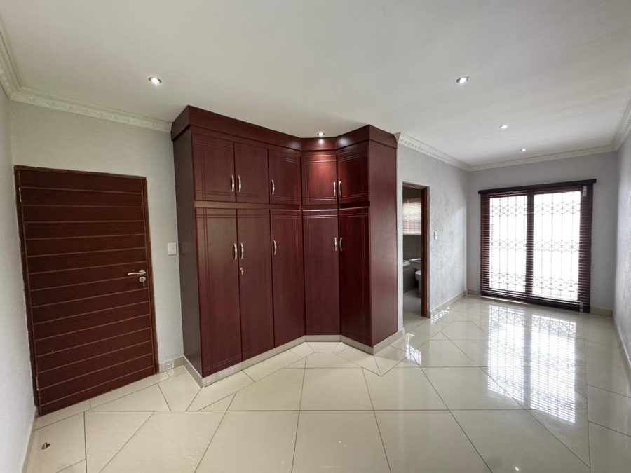 4 Bedroom Property for Sale in Riverside Park Mpumalanga