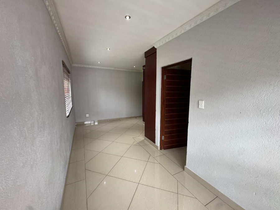 4 Bedroom Property for Sale in Riverside Park Mpumalanga