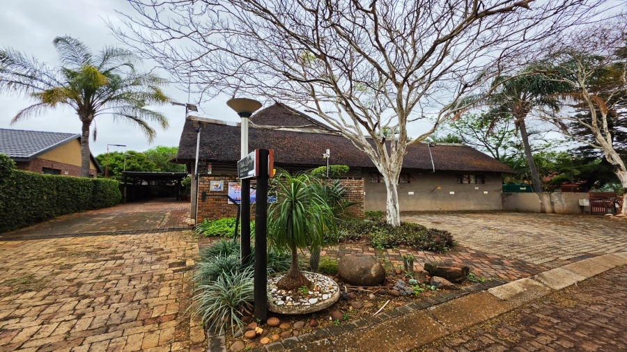 6 Bedroom Property for Sale in Malelane Mpumalanga